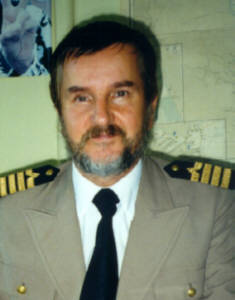 It's me: Tadeusz St. Piotrowski, PhD
